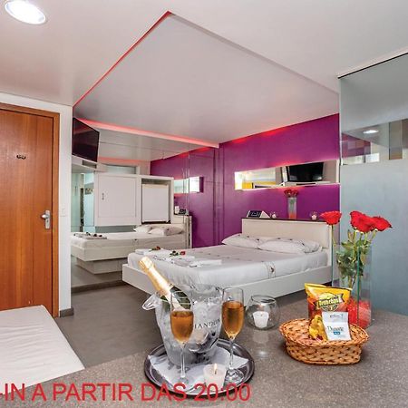 Motel Porto Dos Casais ปอร์โตอัลเลเกร ภายนอก รูปภาพ