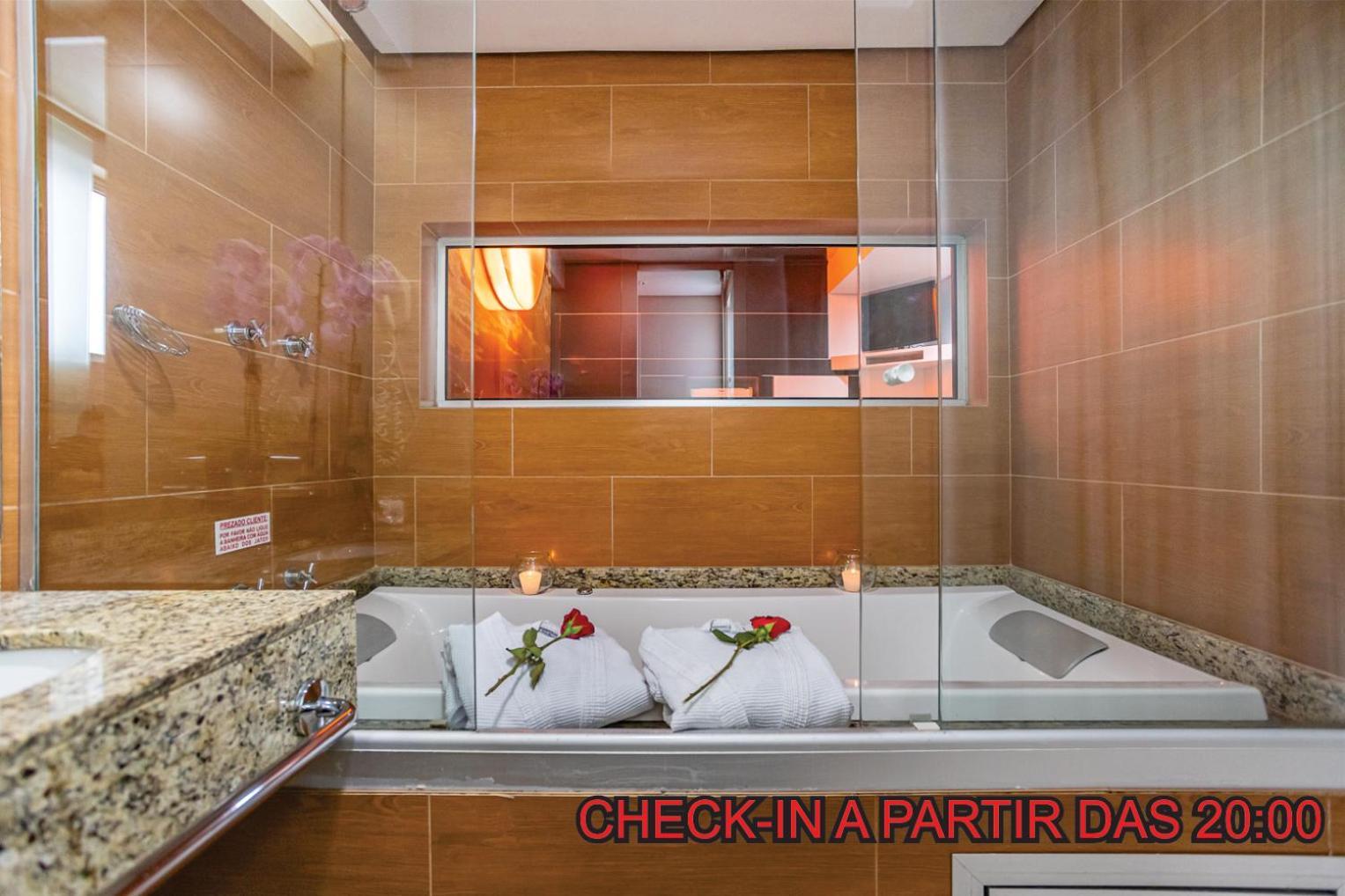 Motel Porto Dos Casais ปอร์โตอัลเลเกร ภายนอก รูปภาพ